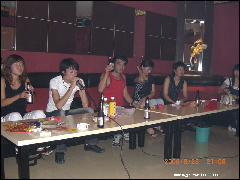 2006829110343.jpg