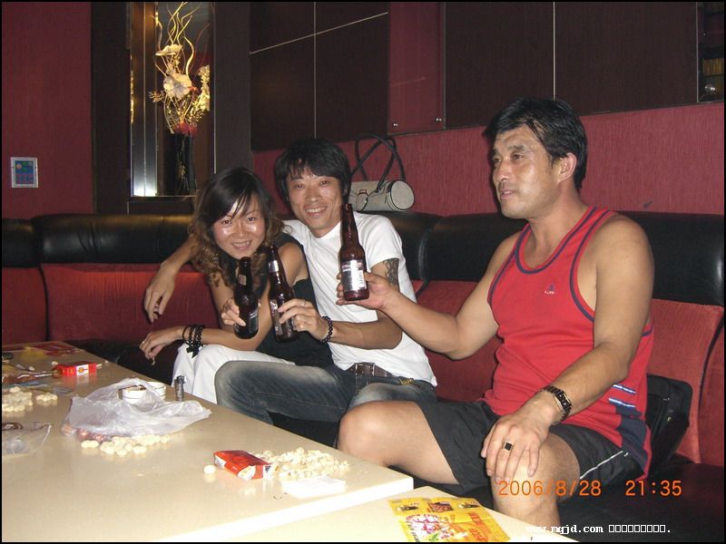 2006829115318.jpg